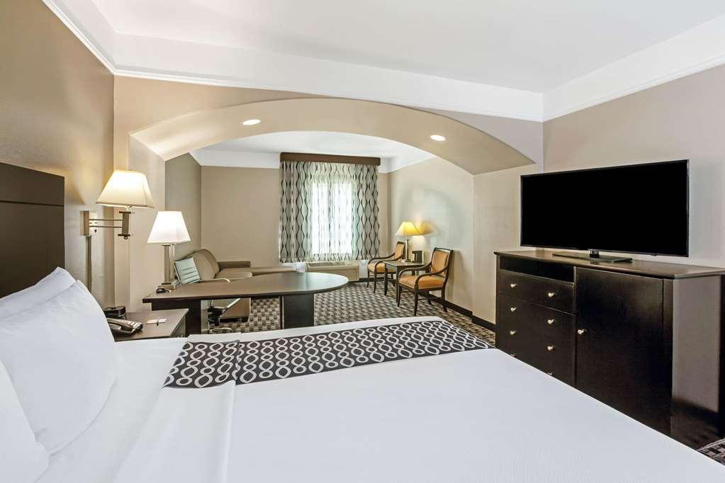 Hotel La Quinta By Wyndham Deer Park Habitación foto