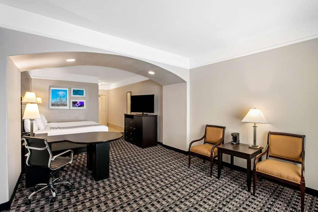 Hotel La Quinta By Wyndham Deer Park Habitación foto
